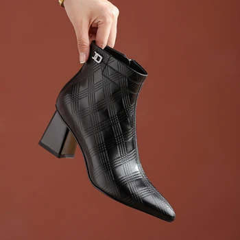 2022 jesensko-zimske ženske čizme od prave kože veličine plus 22-26,5 cm, moderne cipele u kavez s reljefni kožuh, ženske cipele